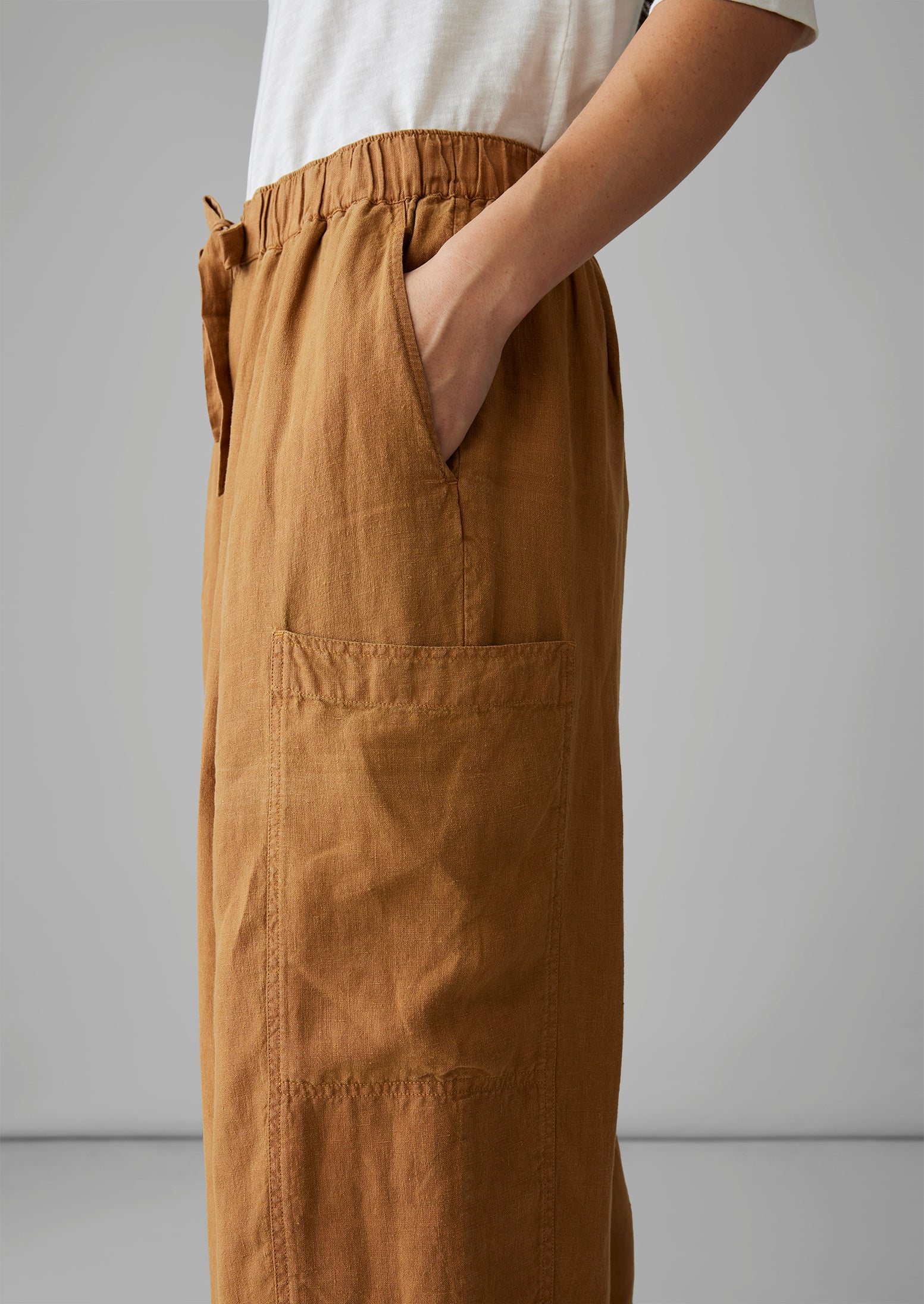 Side Pocket Garment Dyed Linen Trousers | Caramel