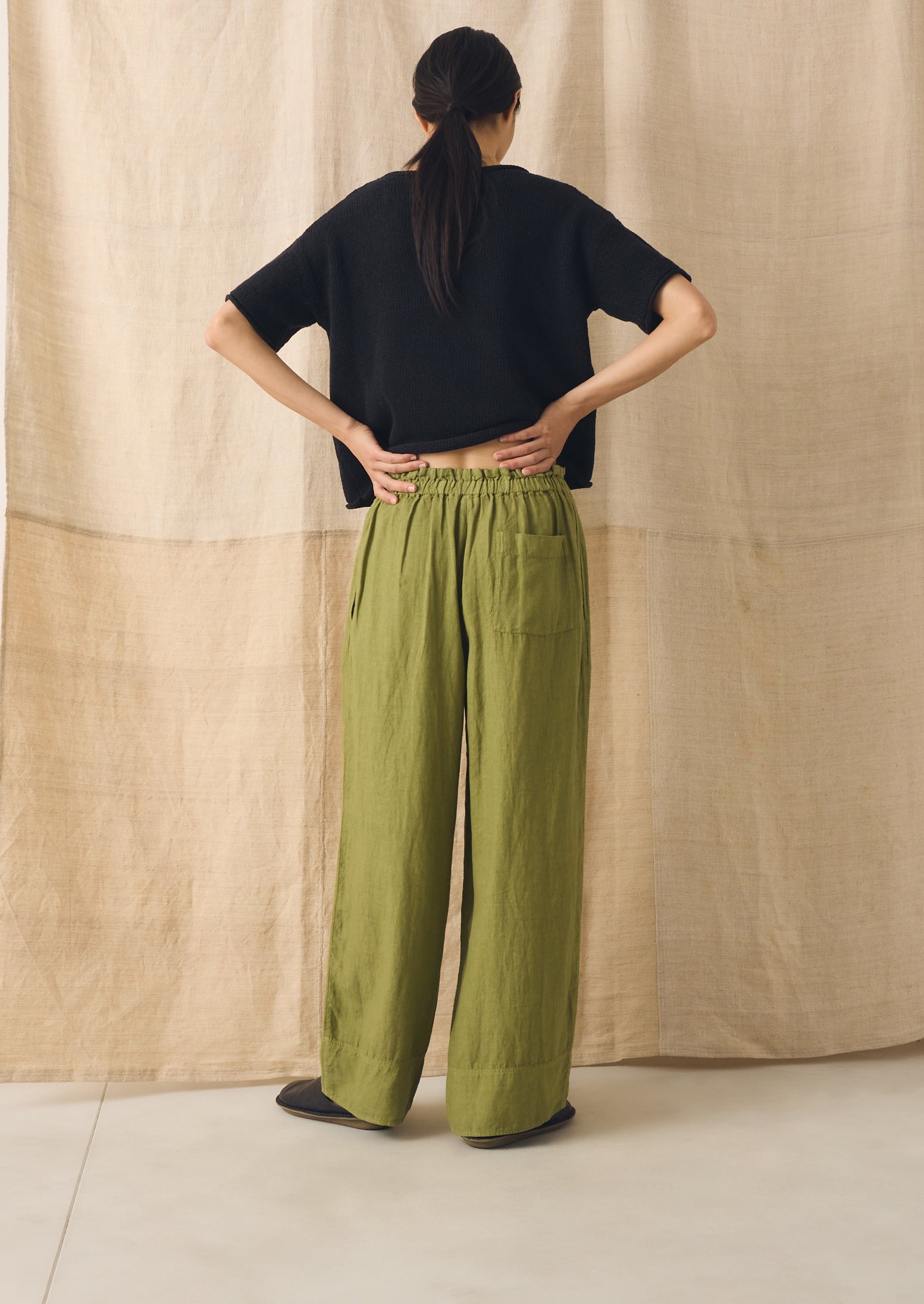 Garment Dyed Linen Wide Leg Trousers | Pale Olive