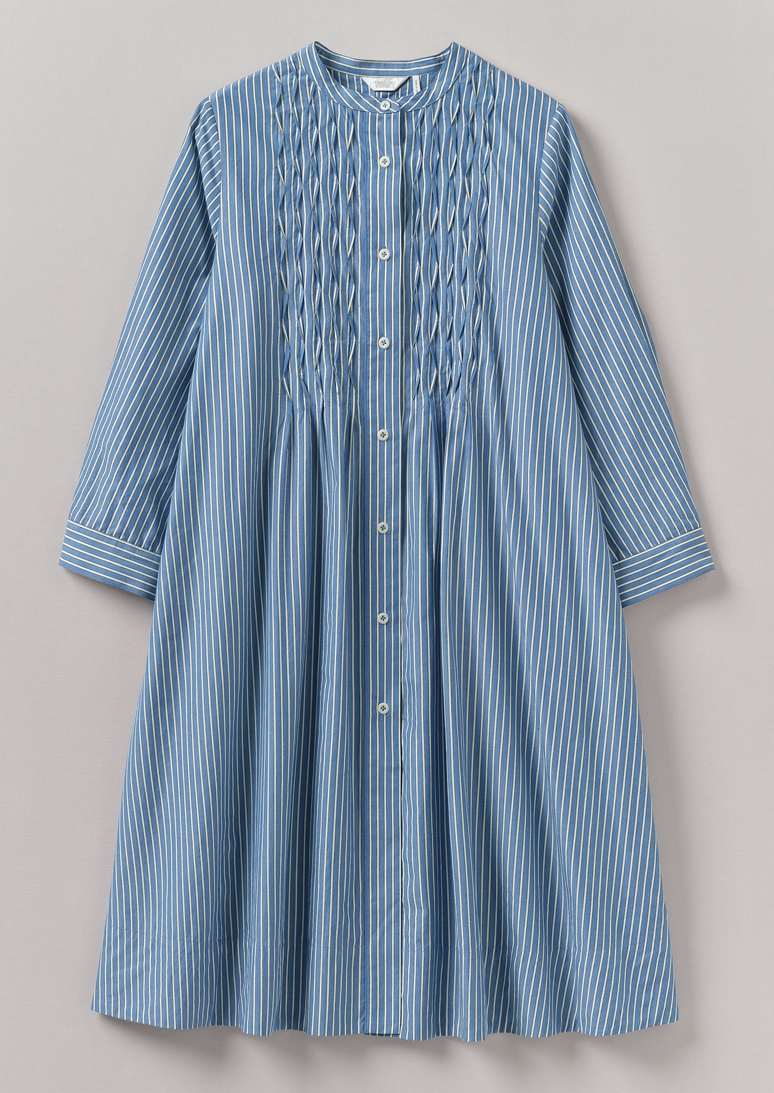toast pintuck cotton shirt dress TOAST - PINTUCK COTTON SHIRT DRESS | Crisp white shirt dress in a  lightweight cotton voile. Pintucks across the bodice, cuffs and hem   https://buff.ly/2G1eafo