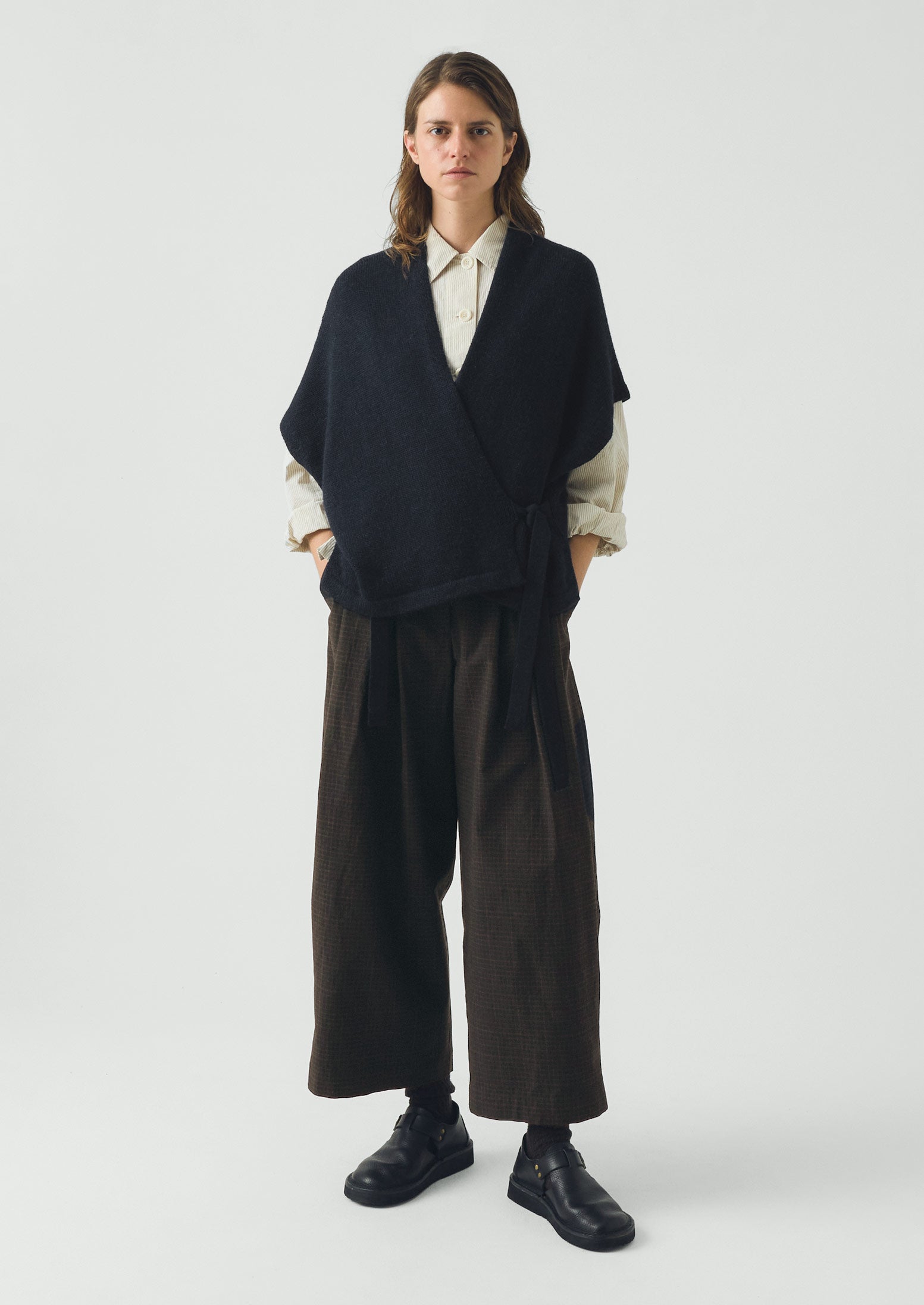Wool Alpaca Knitted Wrap | Navy