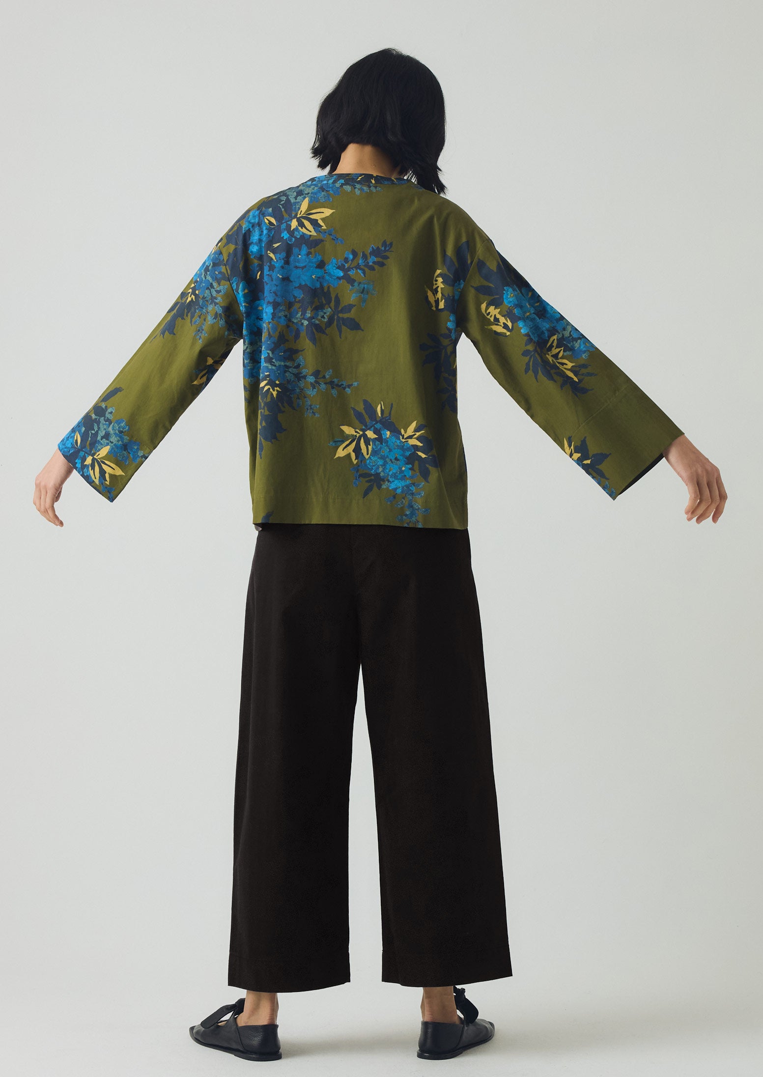 Botanical Shadow Print Cotton Top | Olive