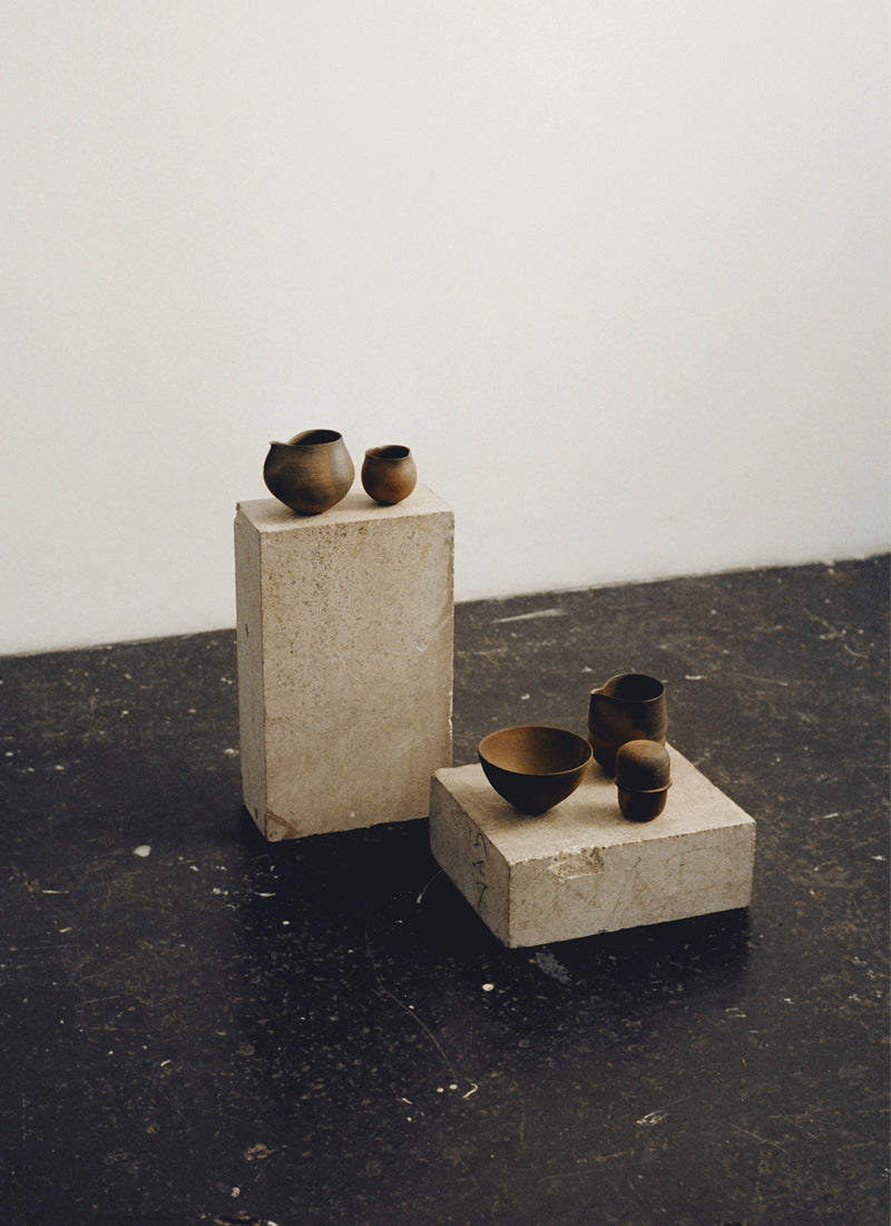 Yuichi Romita Katakuchi Pourer Large | Ash Brown