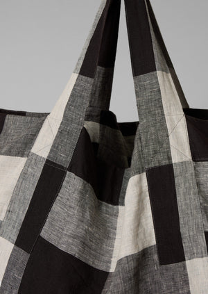Macro Gingham Lightweight Linen Bag | Ecru/Charcoal