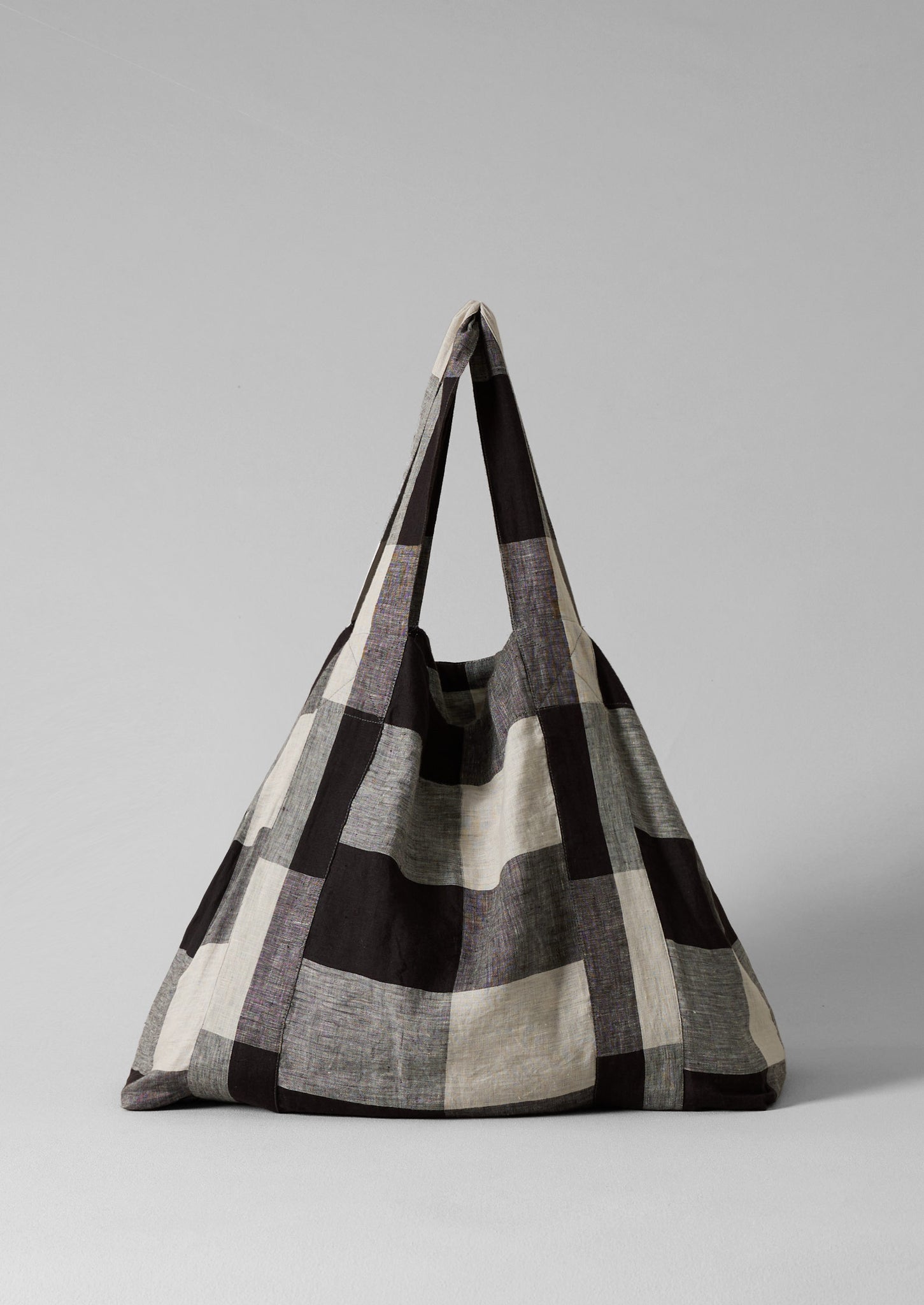 Macro Gingham Lightweight Linen Bag | Ecru/Charcoal
