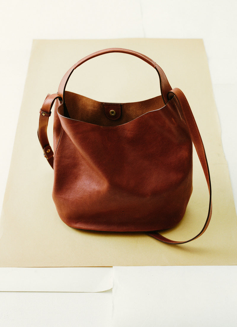 Il Bisonte Leather Bucket Bag | Sepia