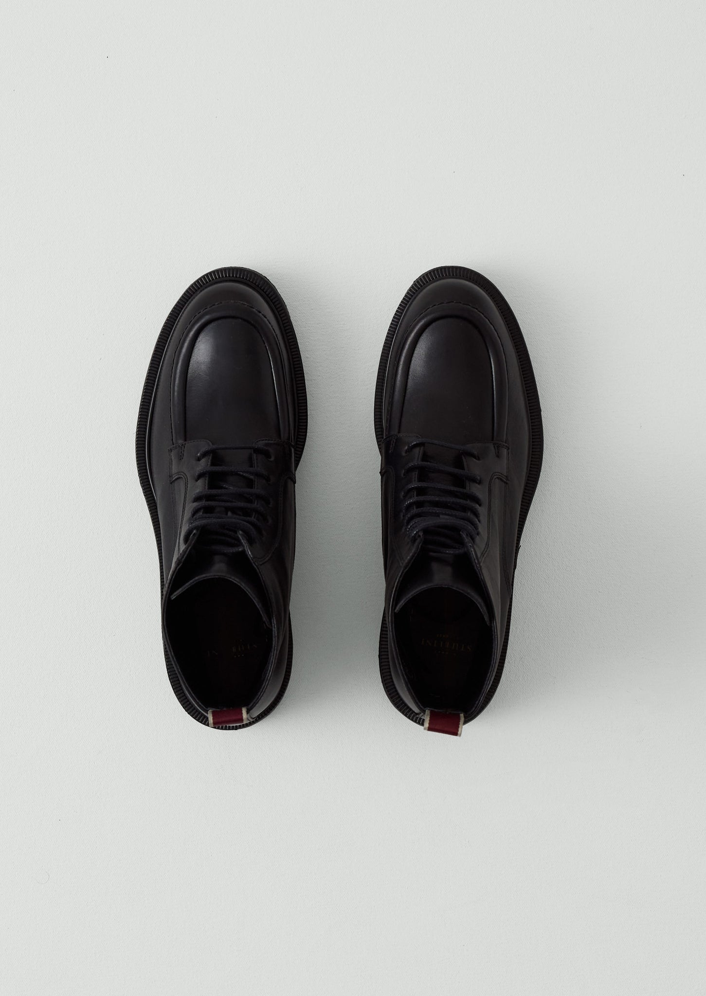 靴 STURLINI LACE UP BOOTS Sturlini Leather Lace Up Boots | Black | TOAST