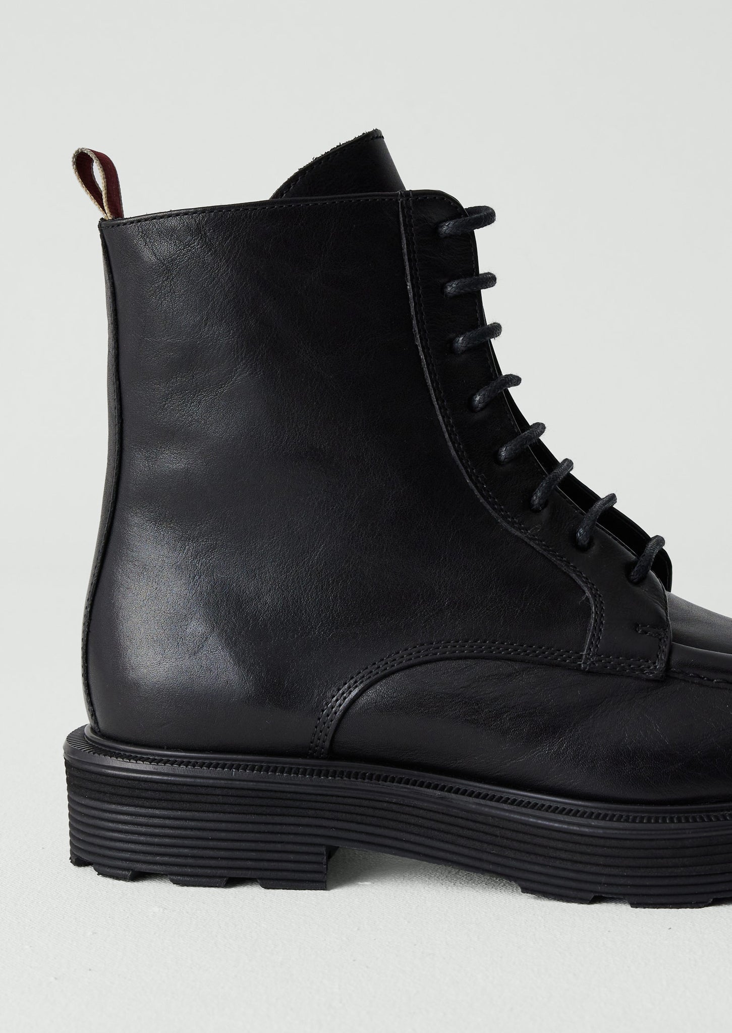靴 STURLINI LACE UP BOOTS Sturlini Leather Lace Up Boots | Black | TOAST