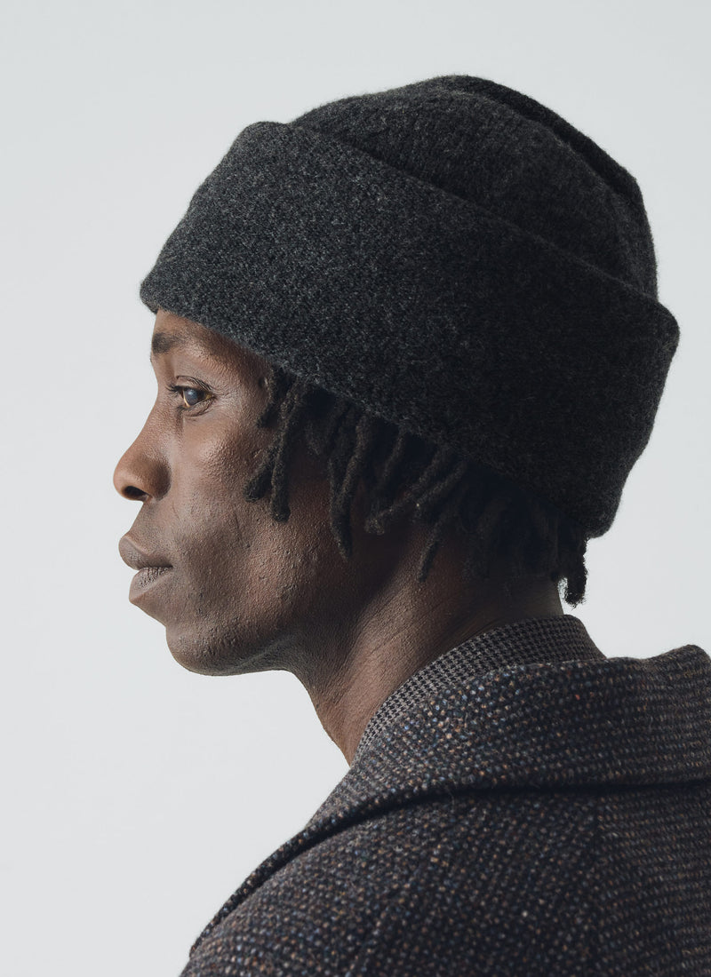 Washed Lambswool Beanie | Charcoal