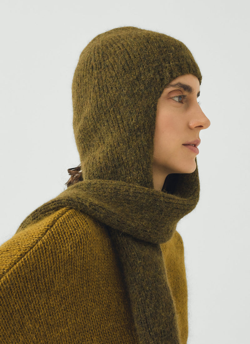 Lofty Alpaca Blend Hooded Scarf | Olive Melange