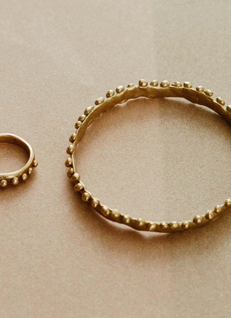 Alba Bronze Crown Bangle | Bronze