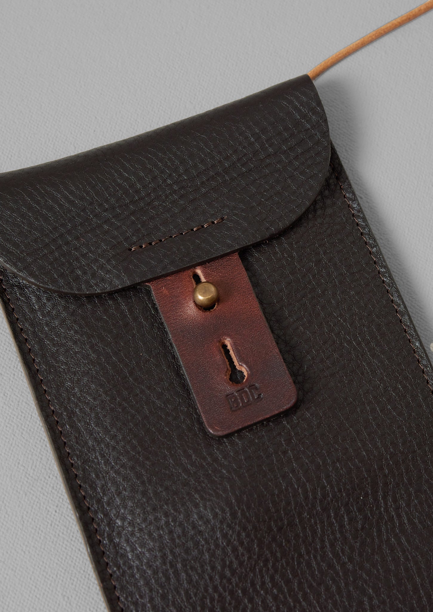 Bleu De Chauffe Leather Pouch | Marron Brown