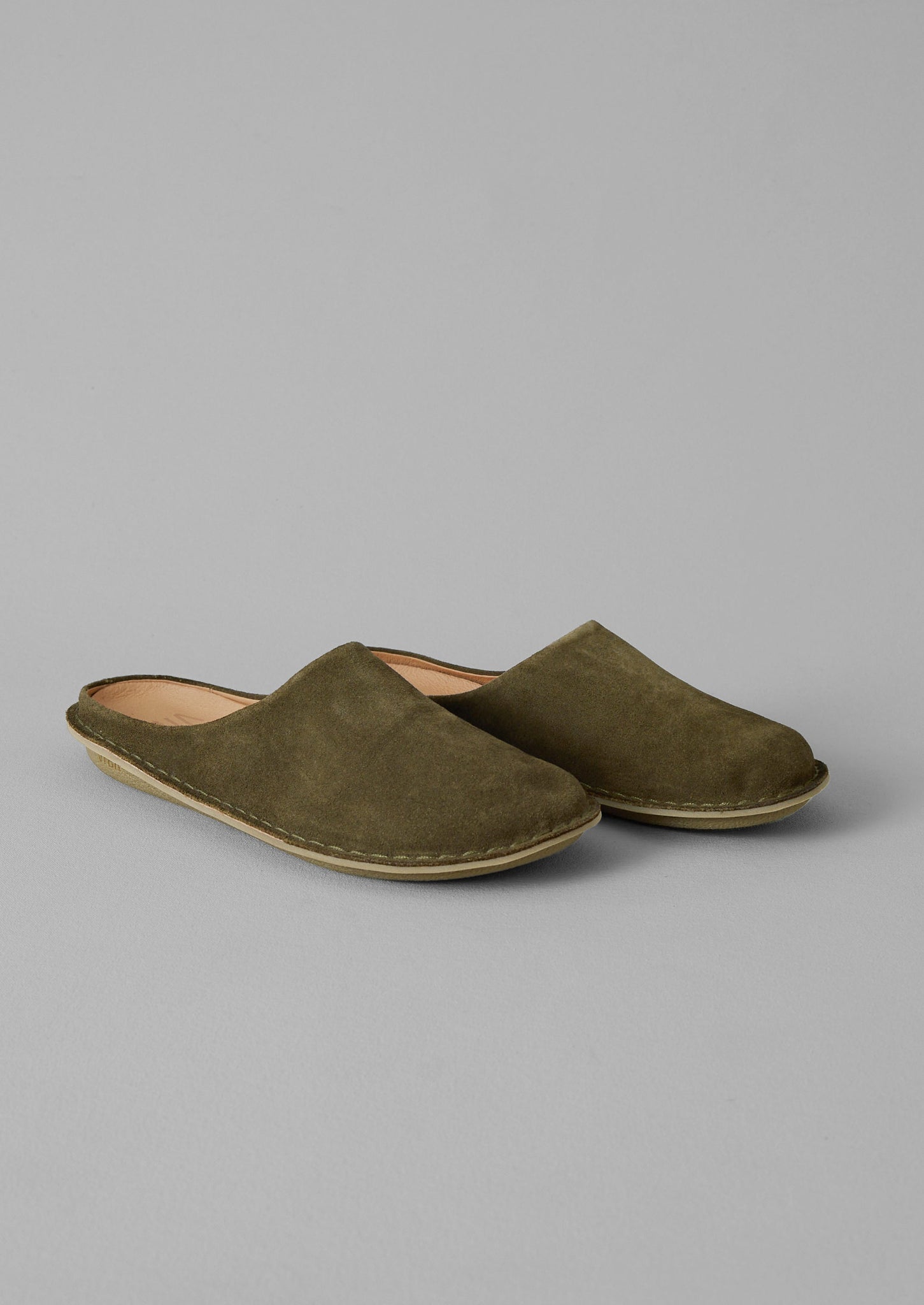 Vibae Suede Mules | Olive