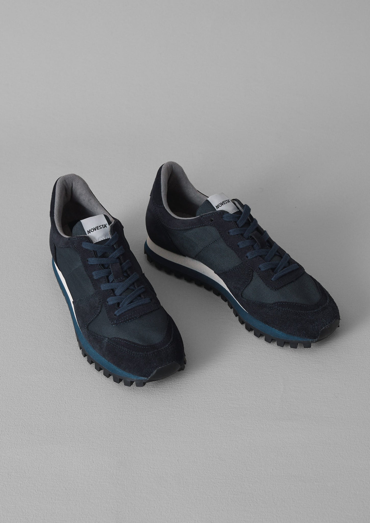 Novesta Marathon Trainers | Dark Navy