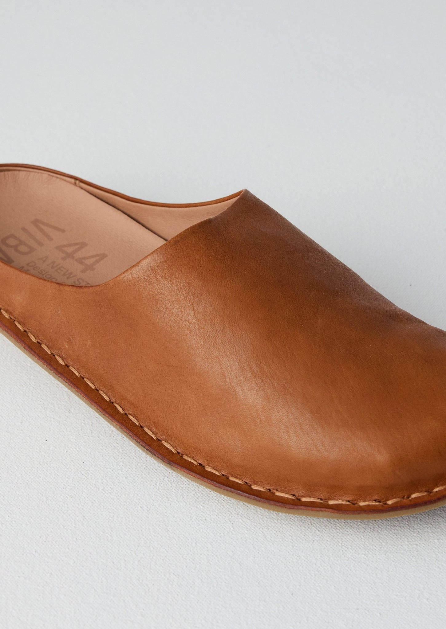 Vibae Mules | Tan