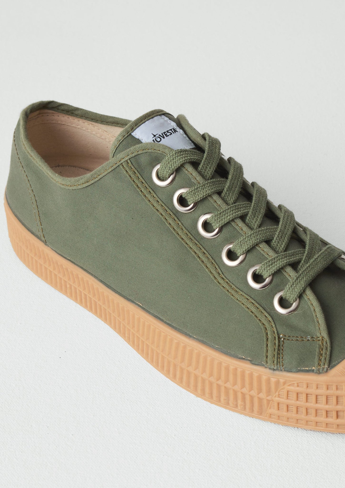 Novesta Star Master Waxed Cotton Trainers | Sage