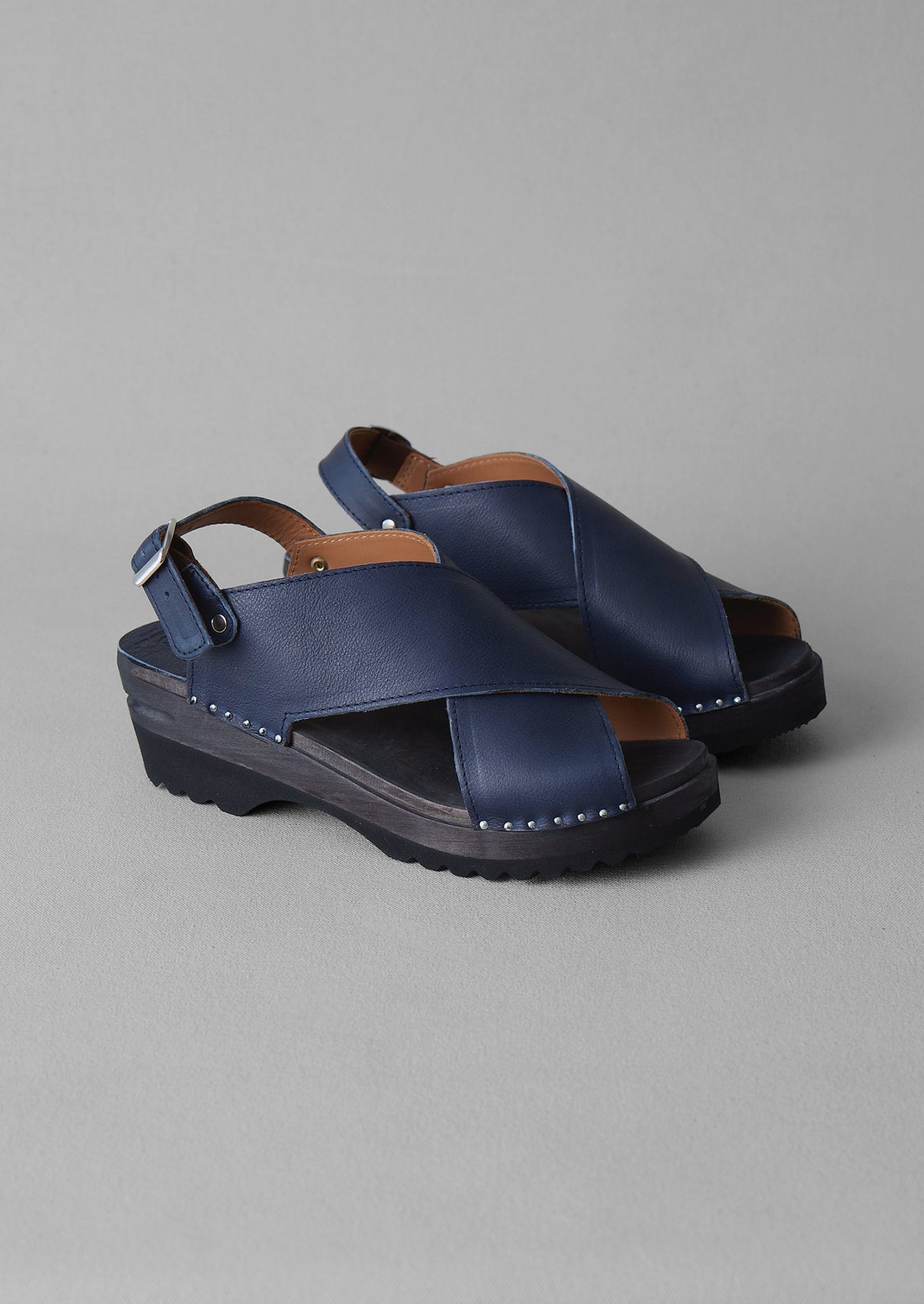 Troentorp Leather Clog Sandals | Navy