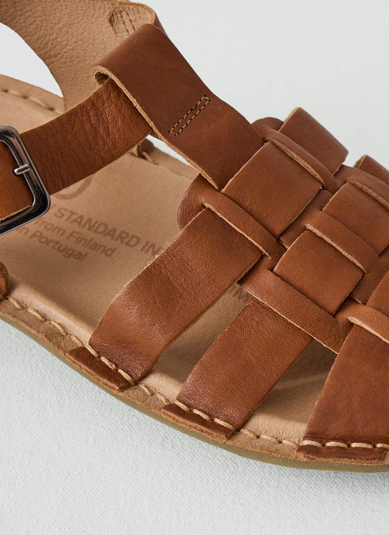 Vibae Leather Fisherman Buckle Sandals | Tan