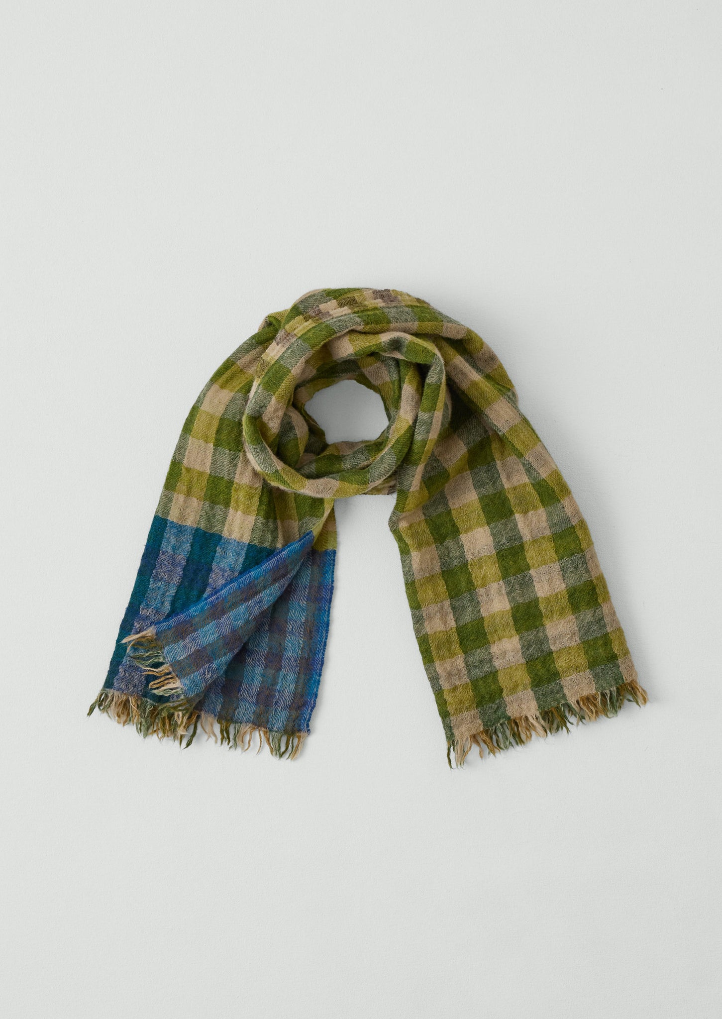 Dyad Knot Gingham Handwoven Scarf | Croft Green