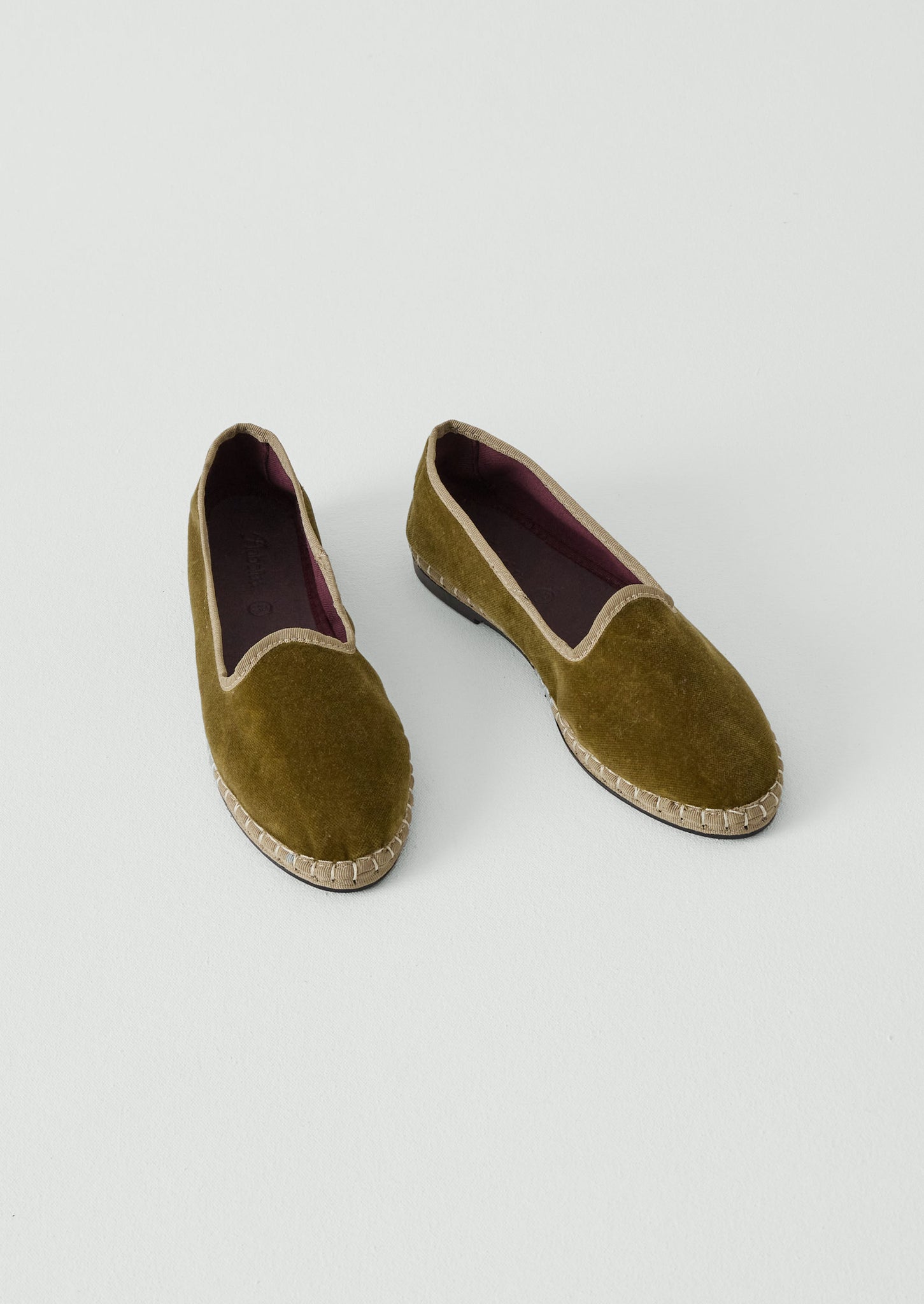 Flabelus Velvet Slippers | Olive
