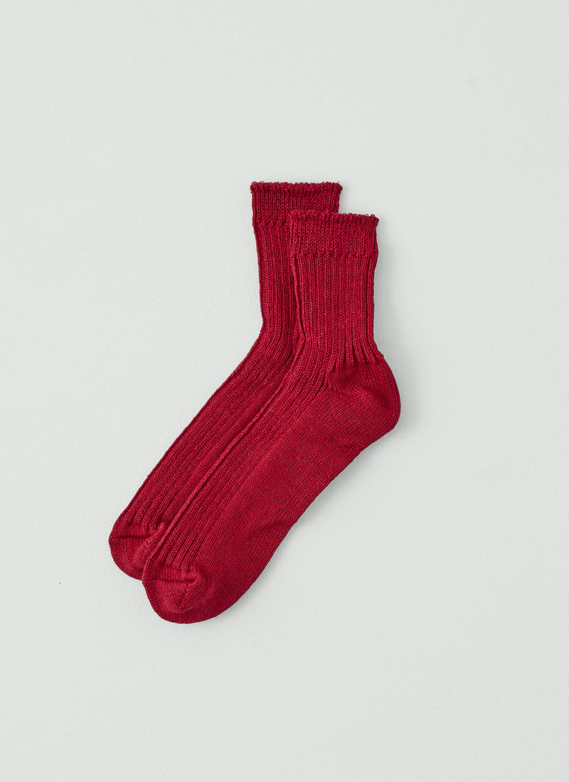 Nishiguchi Kutsushita Linen Socks | Deep Red
