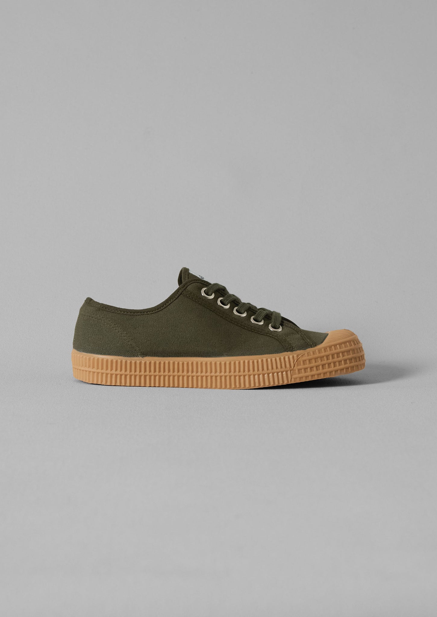 Novesta Star Master Plimsolls | Khaki
