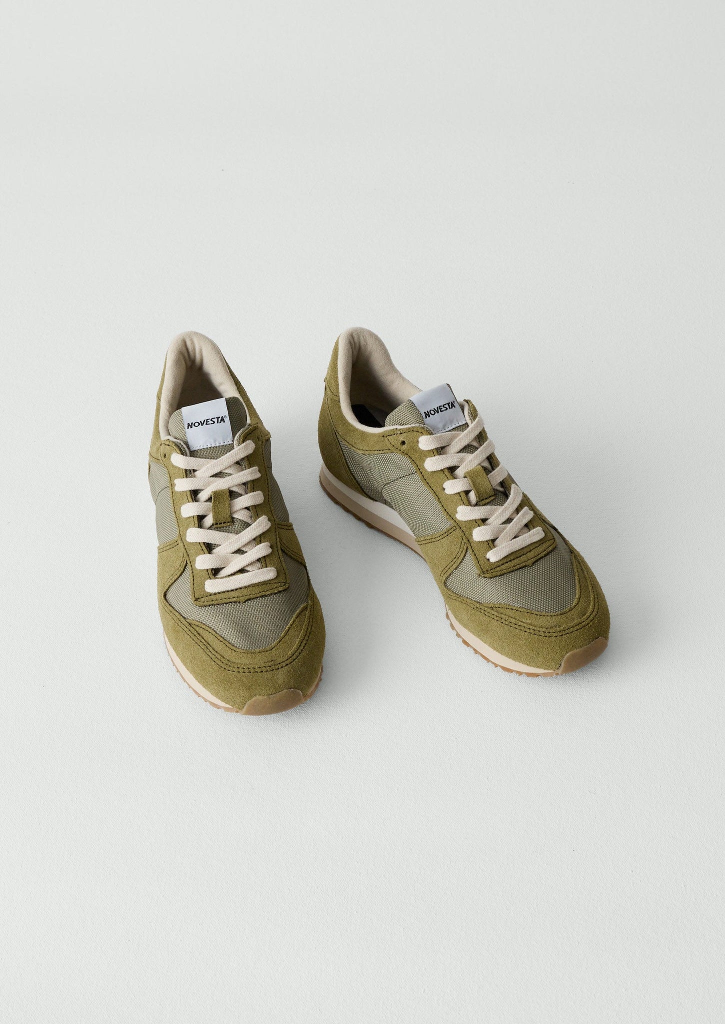 Novesta Marathon Trail Trainers | Bronze Green