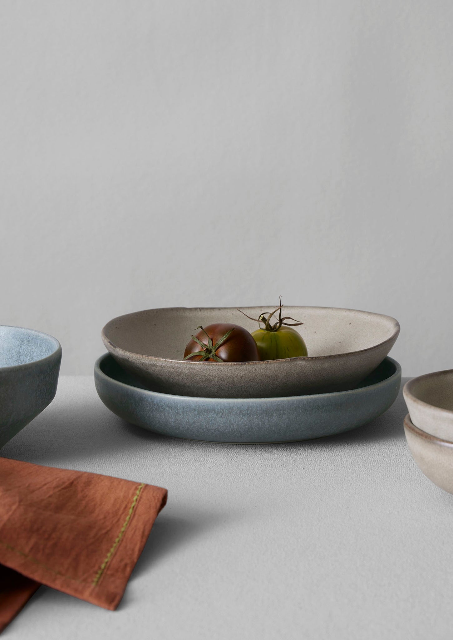 Cove Stoneware Deep Plate | Blue Grey