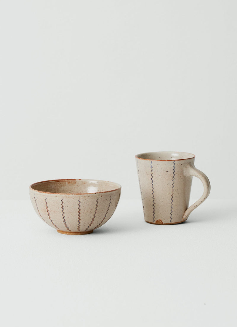 Gilliflower Pottery Zig Zag Mug | Cream