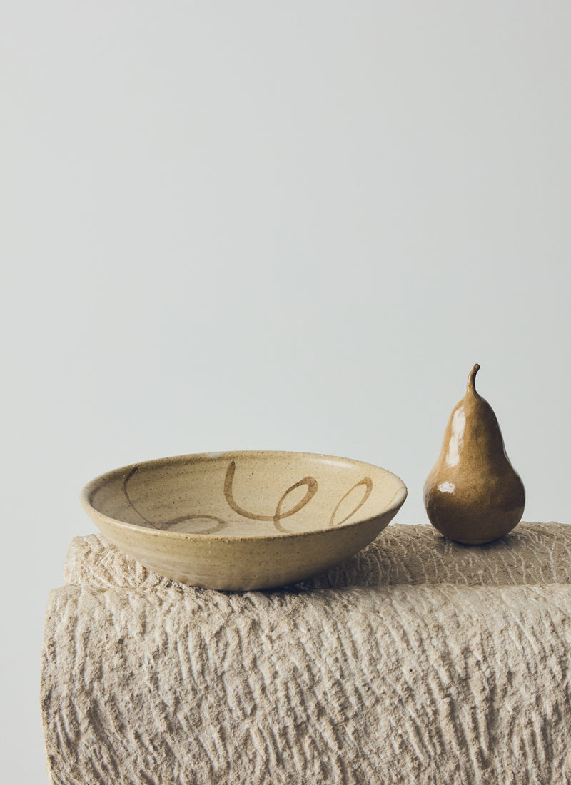 Skye Corewijn Wave Pasta Plate | Buff Stone