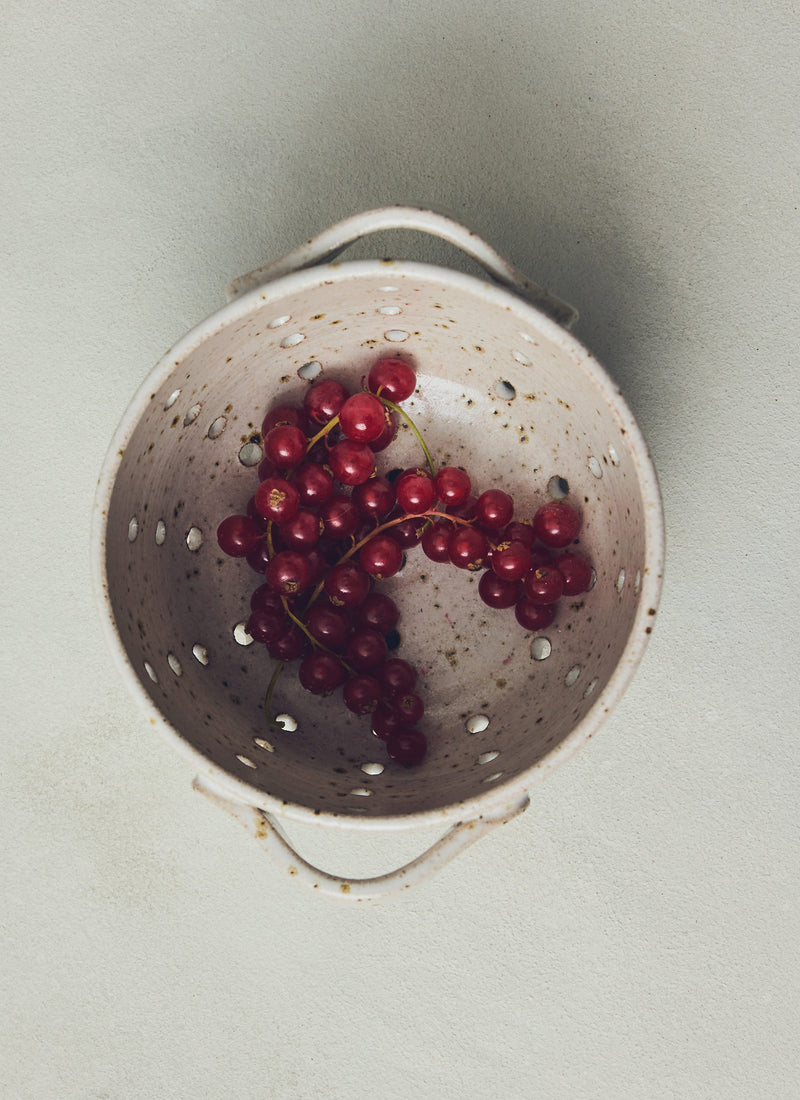 Twinn Pottery Berry Bowl | Speckled Oat