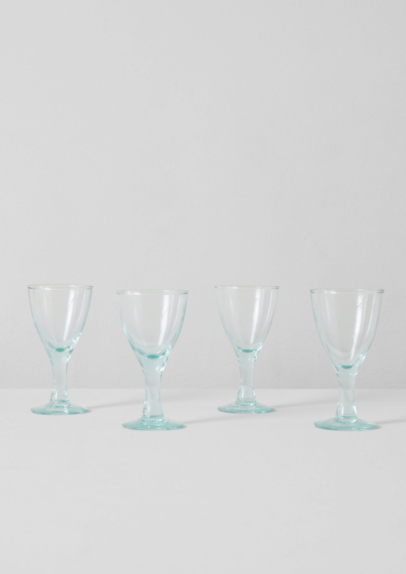 Recycled Bolivian Champagne Glasses Set | Clear