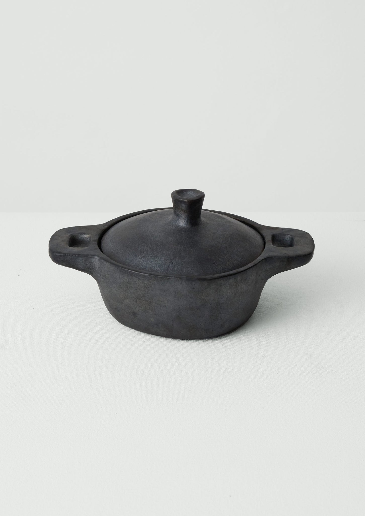 Small Longpi Karipot | Black Clay