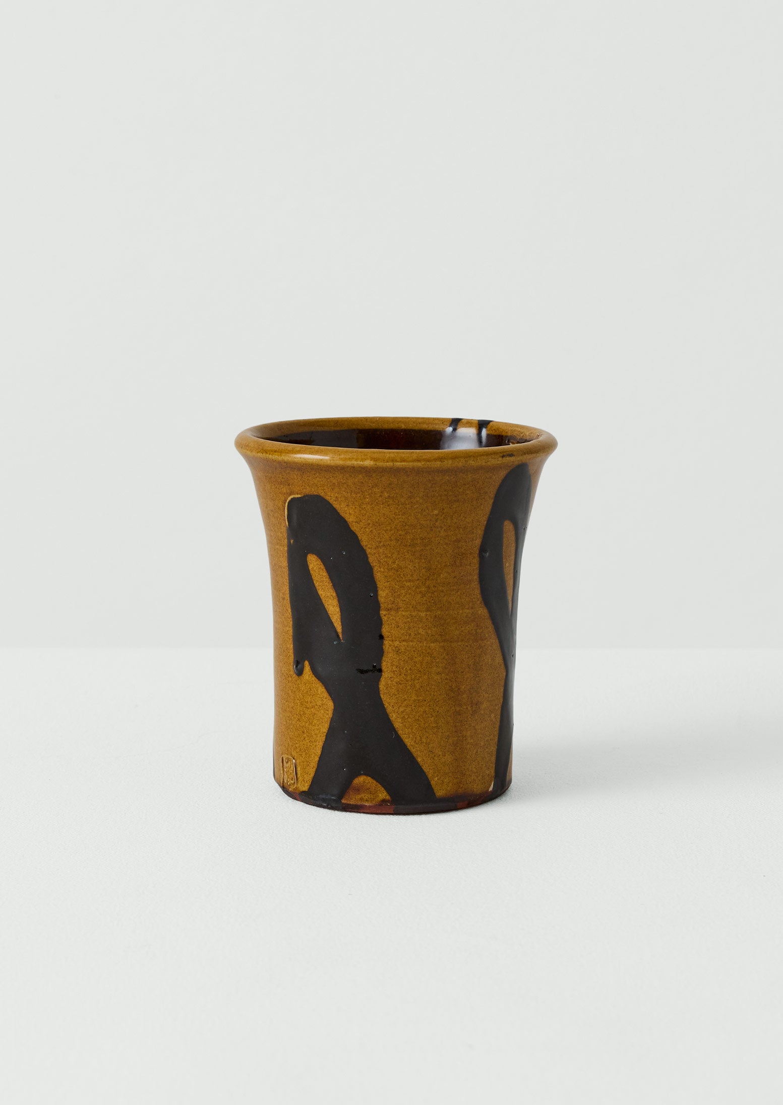 Hoxton Gardenware Small Slipware Planter | Honey | TOAST