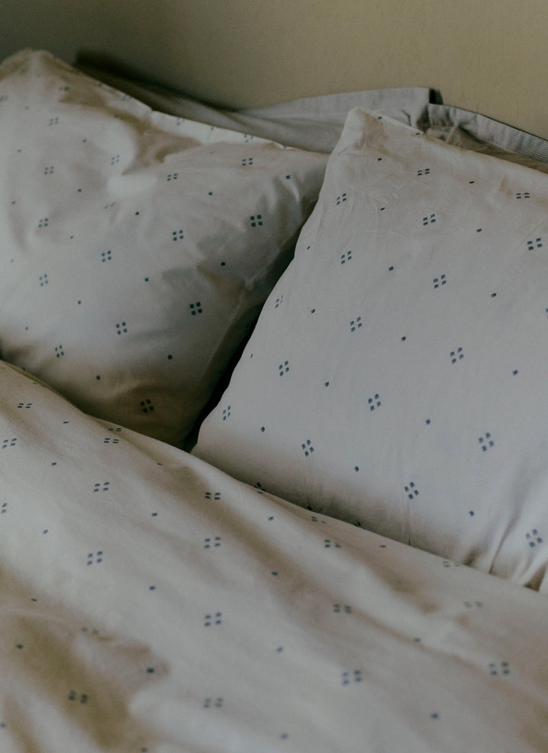 Rowan Print Cotton Poplin Duvet Cover | Ecru/Soft Blue