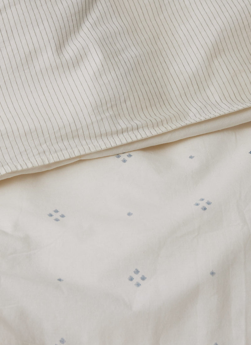 Rowan Print Cotton Poplin Duvet Cover | Ecru/Soft Blue