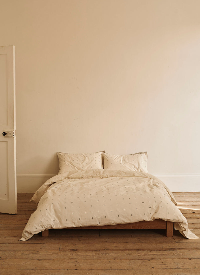 Rowan Print Cotton Poplin Duvet Cover | Ecru/Soft Blue