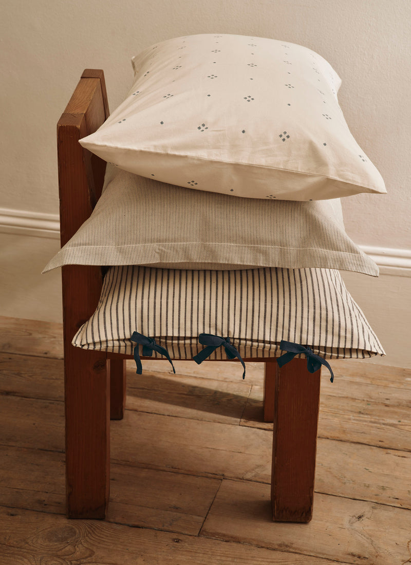 Rowan Print Cotton Poplin Duvet Cover | Ecru/Soft Blue