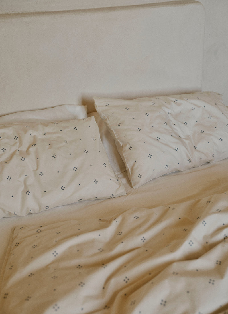Rowan Print Cotton Poplin Duvet Cover | Ecru/Soft Blue