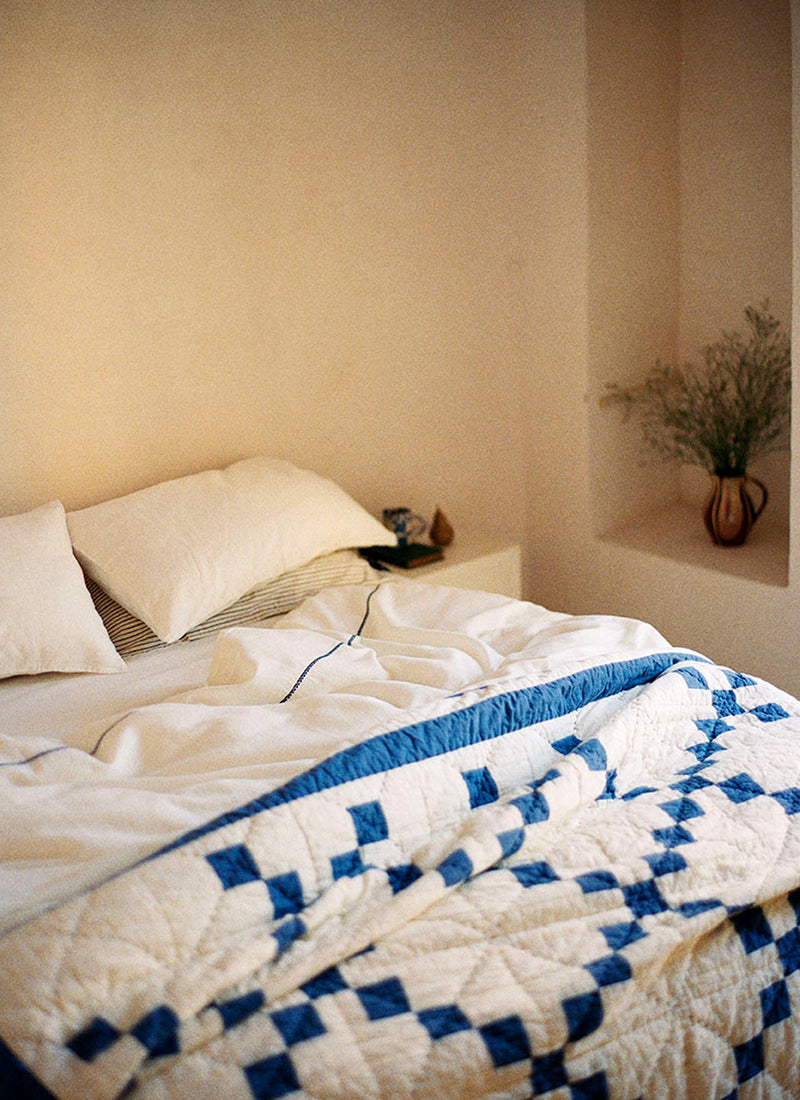 Bud Embroidered Housewife Pillowcase Set | Ivory/Delft Blue