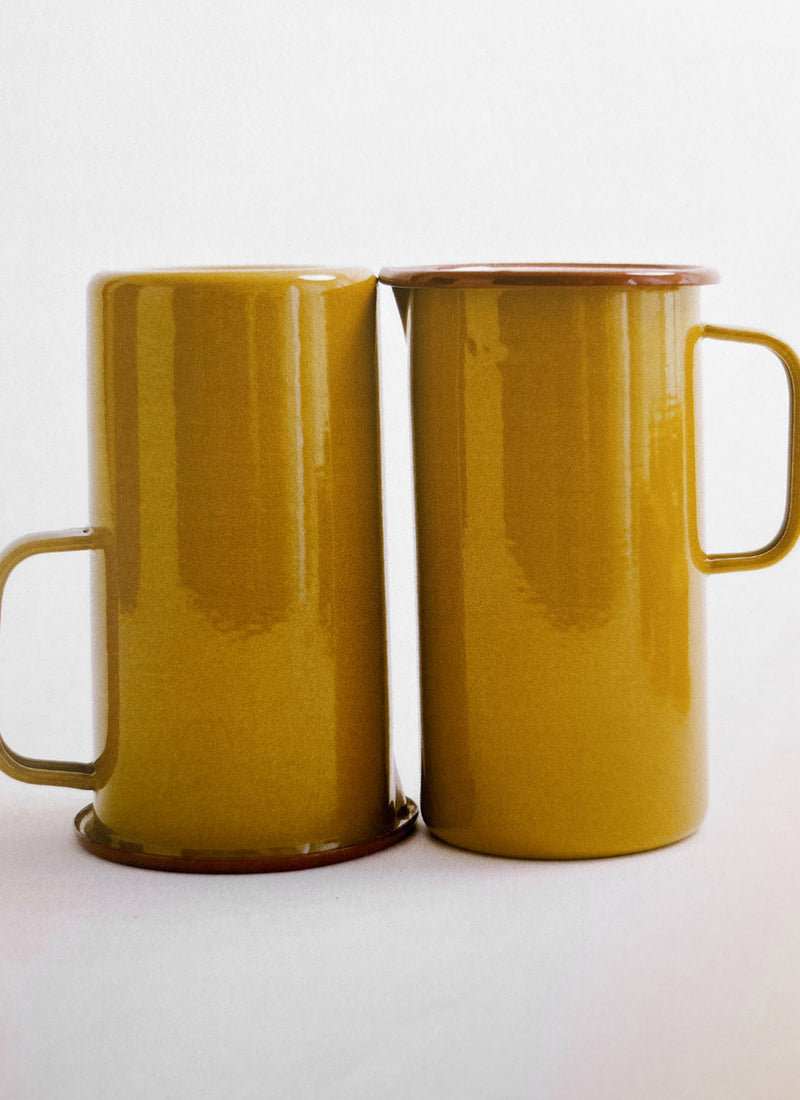 Contrast Rim Enamel Jug | Ochre/Chestnut