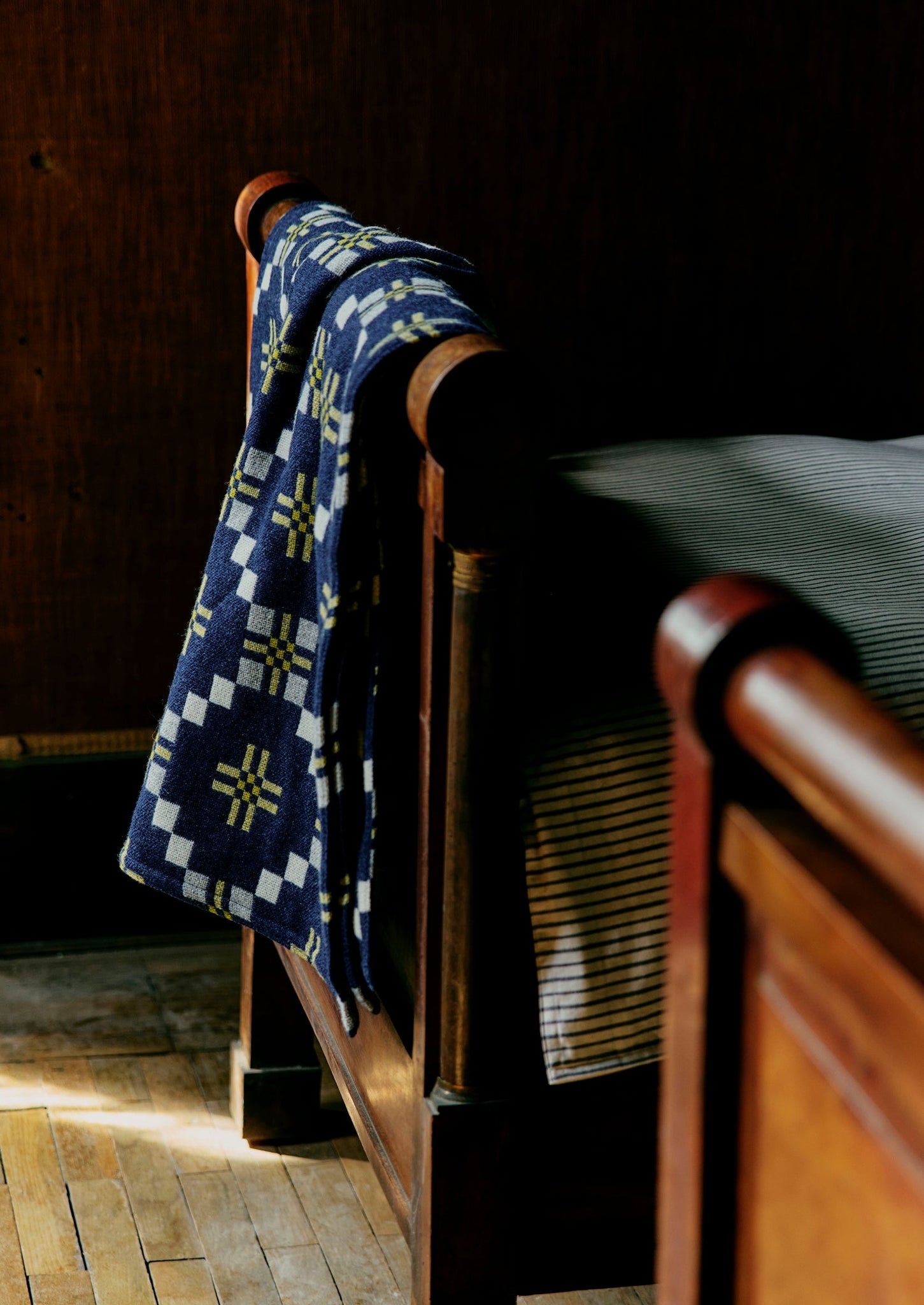 Melin Tregwynt Welsh Blanket | Midnight/Citrus