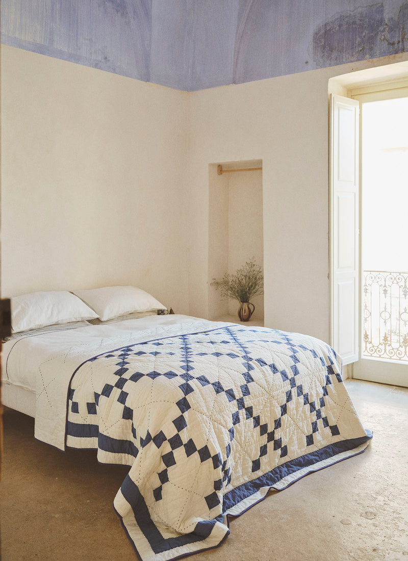 Lattice Patchwork Quilt | Ecru/Aegean Blue