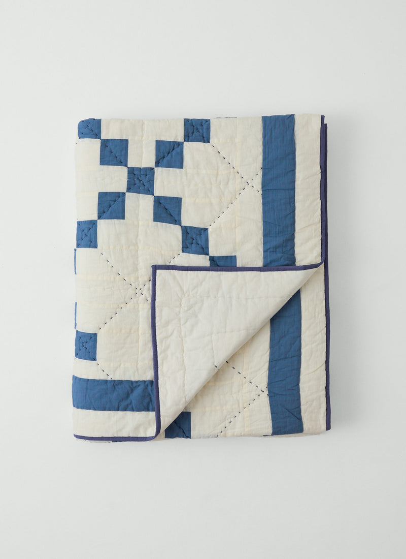 Lattice Patchwork Quilt | Ecru/Aegean Blue