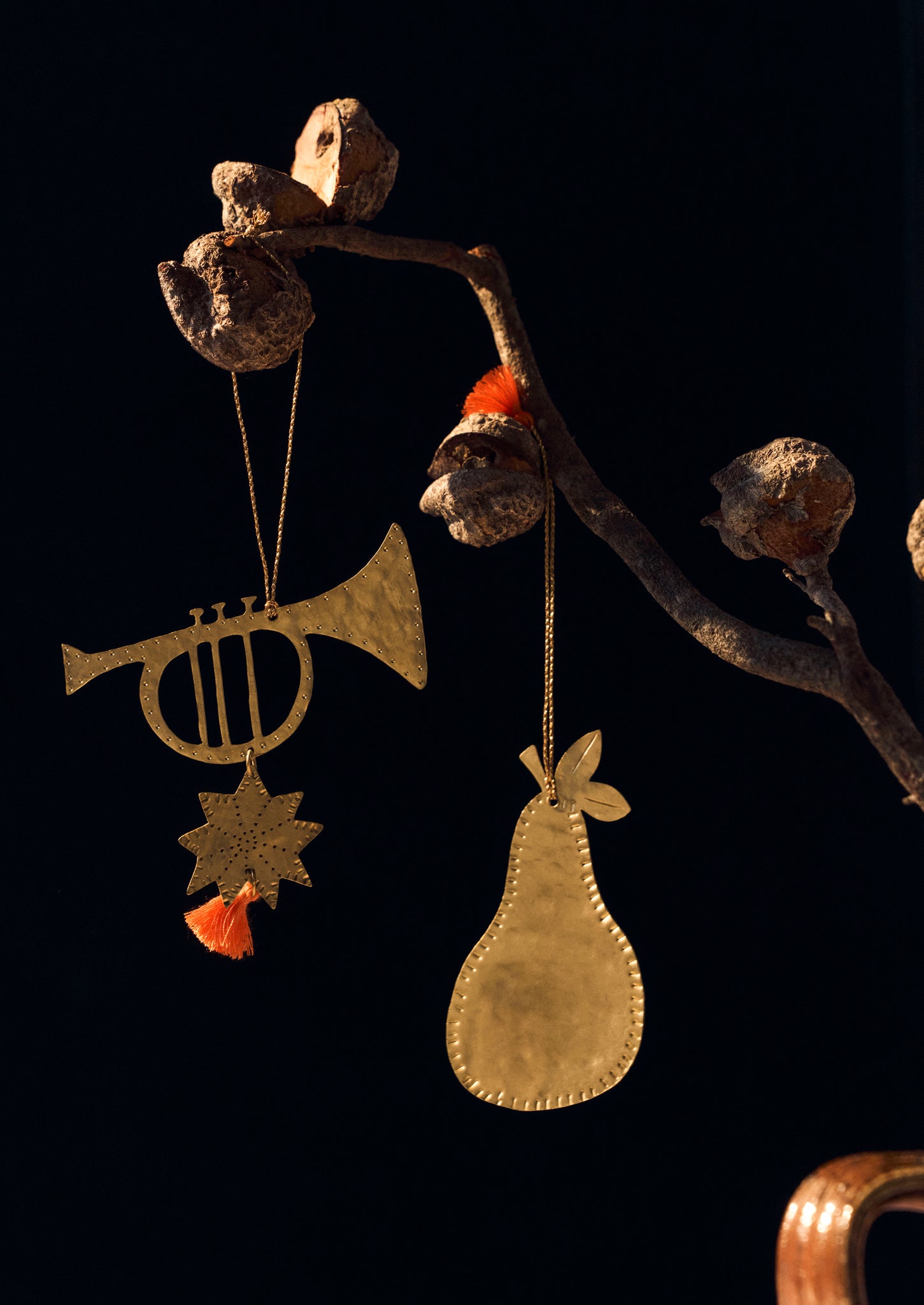 Hammered Metal Pear Decoration | Brass