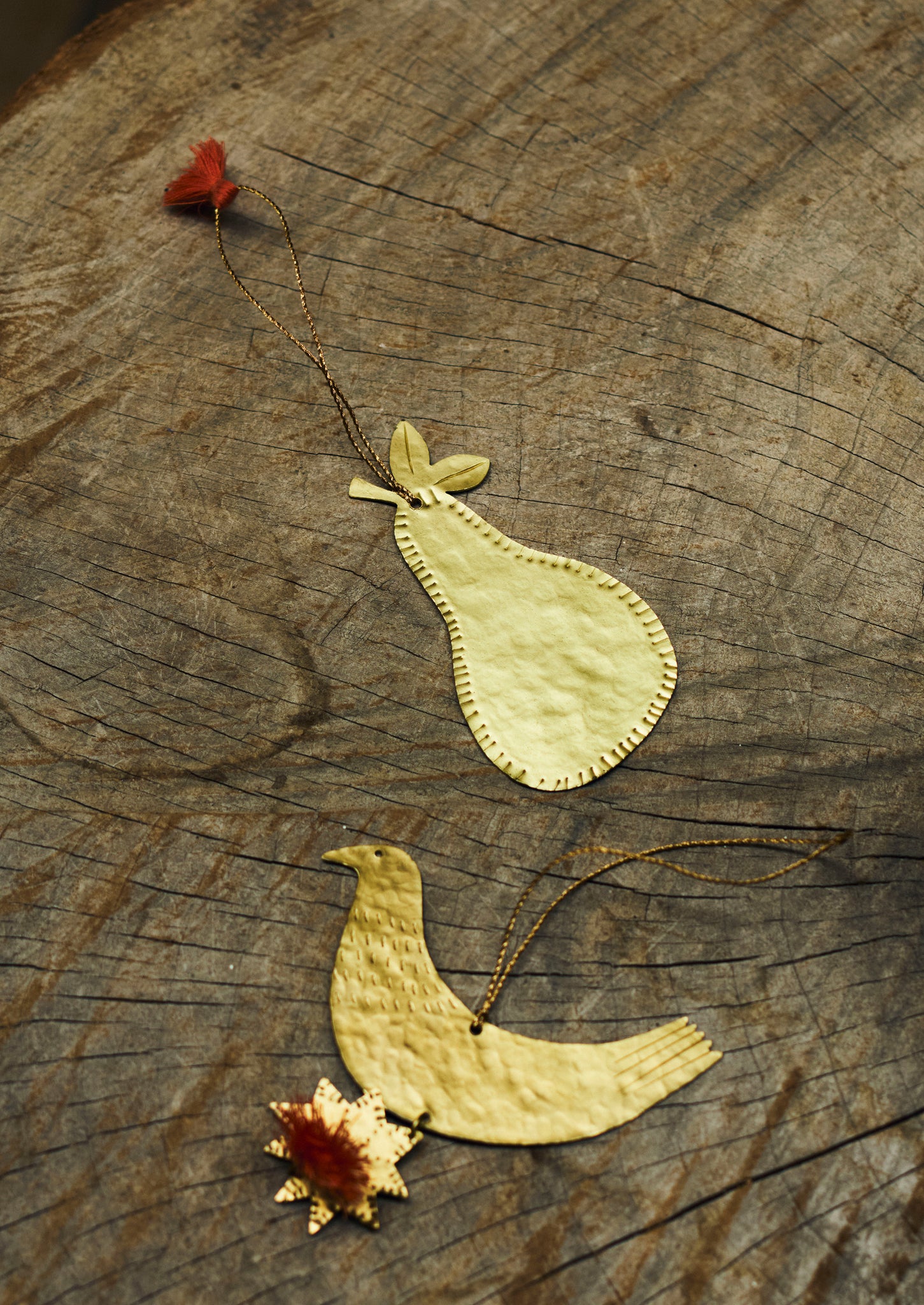 Hammered Metal Hen Decoration | Brass