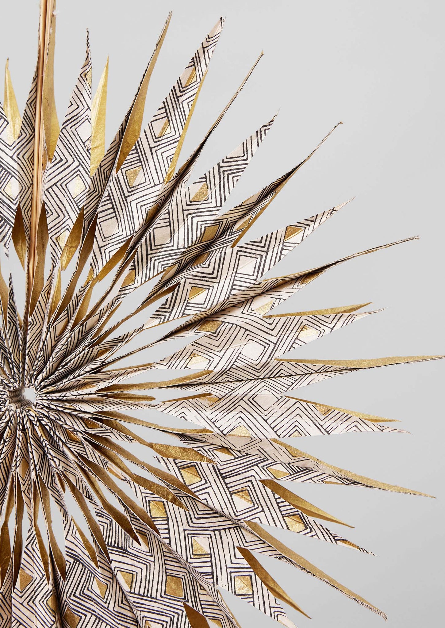 Large Hanging Lokta Paper Star | Ecru/Gold