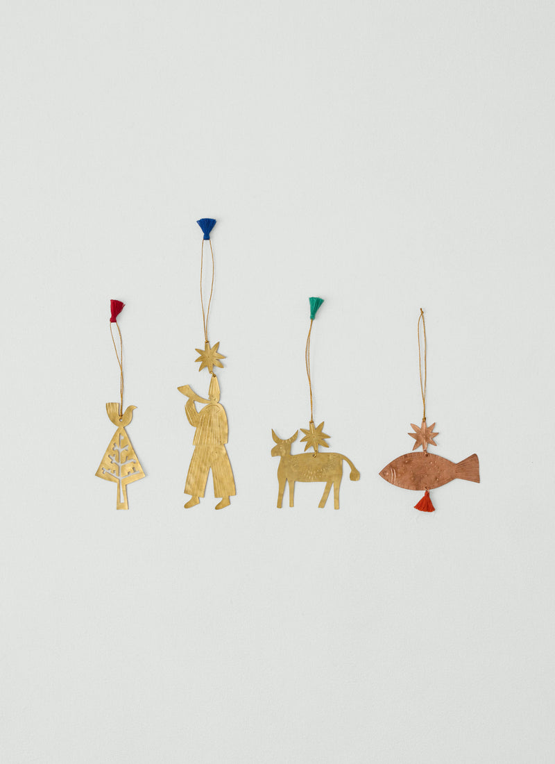 Hammered Metal Tree Decoration | Brass