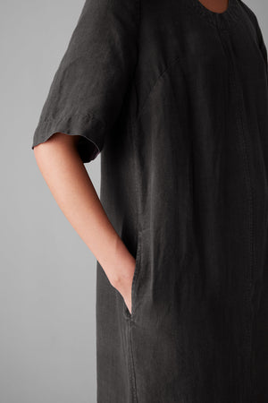 Scoop Neck Garment Dyed Linen Dress | Black Coffee