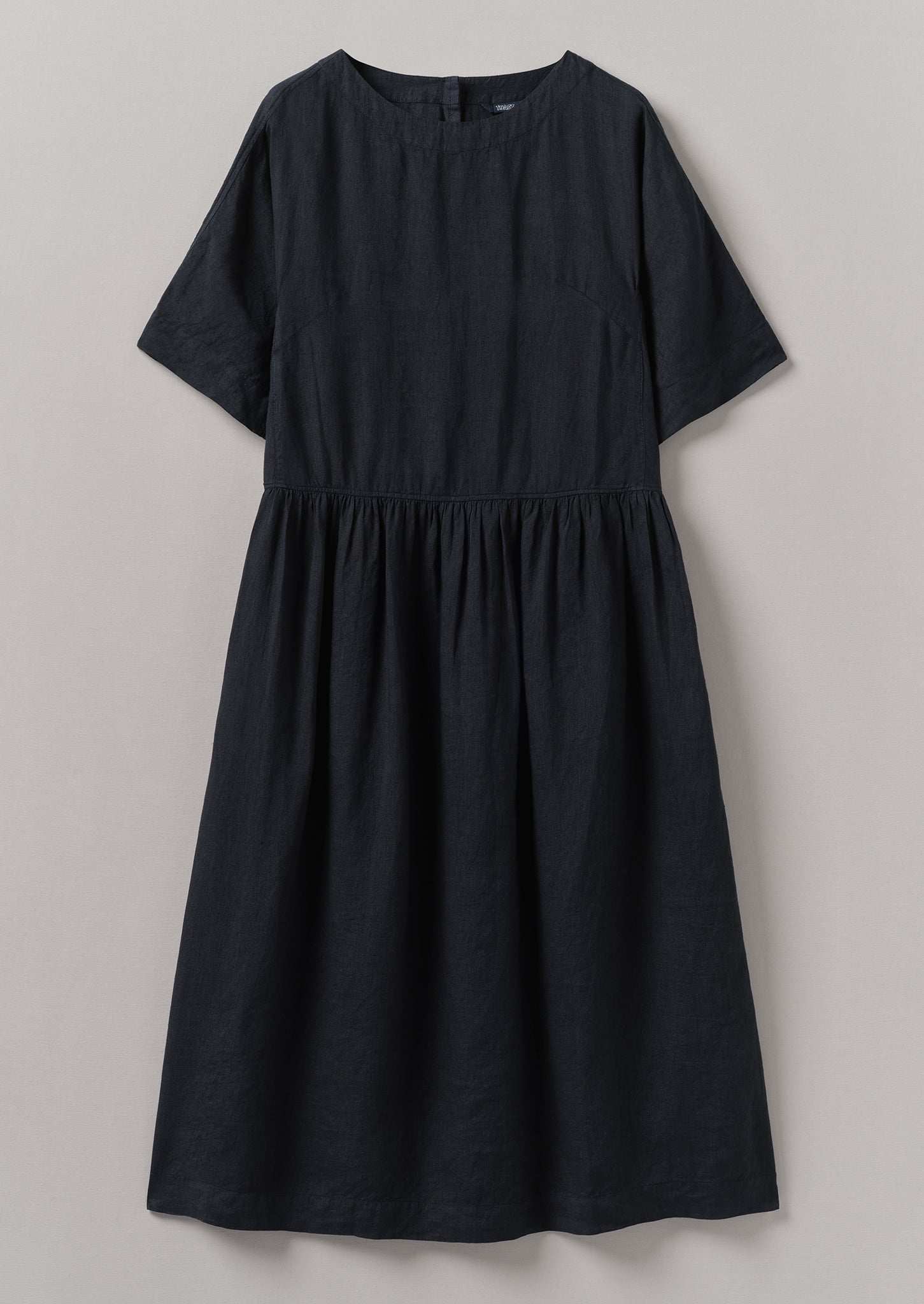 Lightweight Linen Gathered Waist Dress | Black Pepper