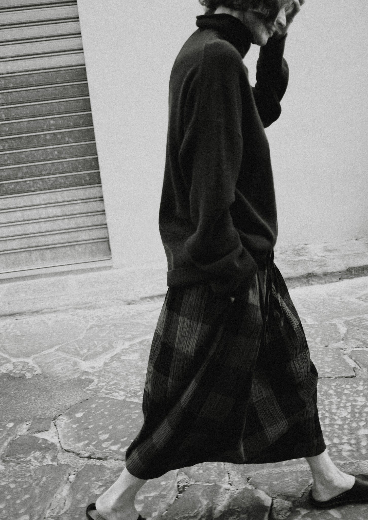 Roll Neck Wool Cashmere Sweater | Brown Umber